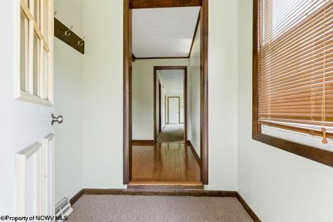 3051 River Road Clarksburg WV 26301