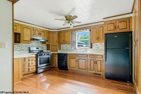 3051 River Road Clarksburg WV 26301