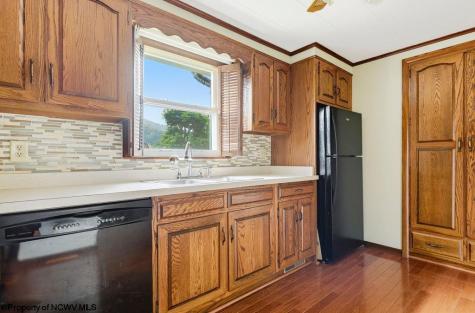 3051 River Road Clarksburg WV 26301