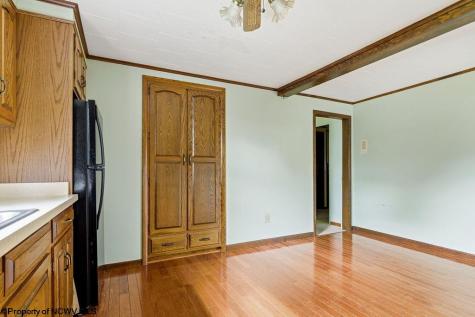 3051 River Road Clarksburg WV 26301