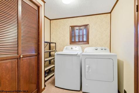 3051 River Road Clarksburg WV 26301