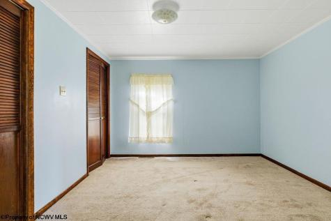 3051 River Road Clarksburg WV 26301