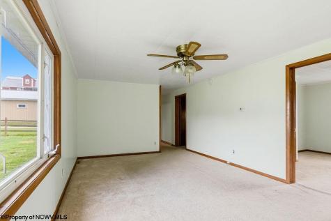 3051 River Road Clarksburg WV 26301
