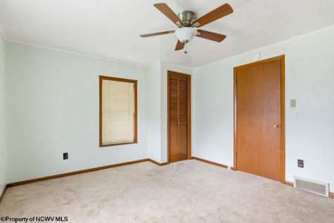 3051 River Road Clarksburg WV 26301