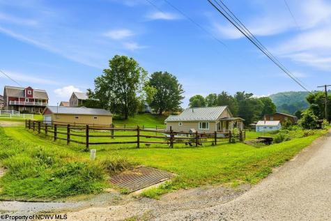 3051 River Road Clarksburg WV 26301