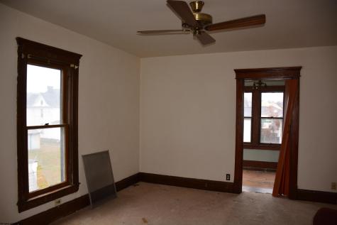 1405 Center Street Moundsville WV 26041