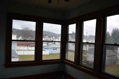 1405 Center Street Moundsville WV 26041
