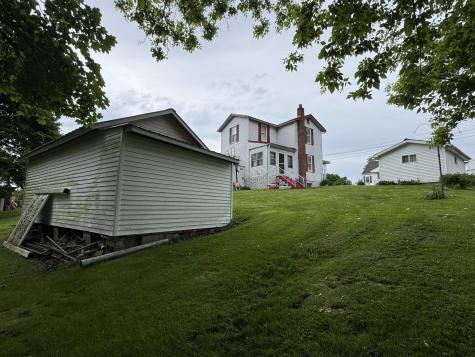 172 Hundley Street Masontown WV 26542