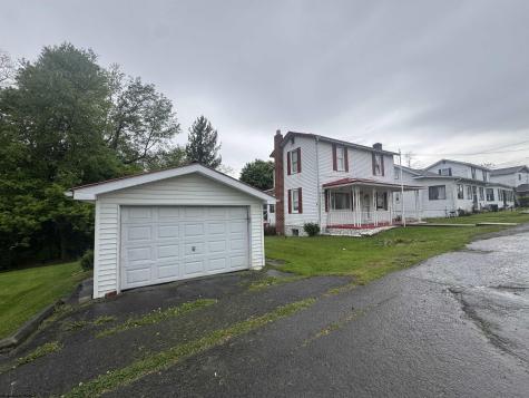 172 Hundley Street Masontown WV 26542