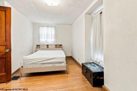 121 Grant Street Clarksburg WV 26301