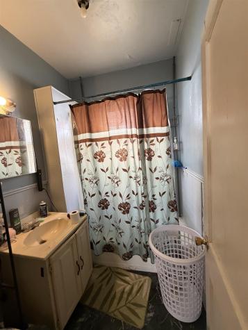 115 Mcgary Avenue Weston WV 26452
