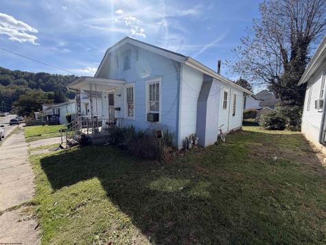 115 Mcgary Avenue Weston WV 26452