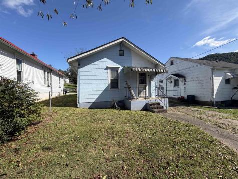 115 Mcgary Avenue Weston WV 26452