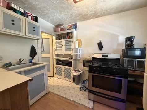 115 Mcgary Avenue Weston WV 26452