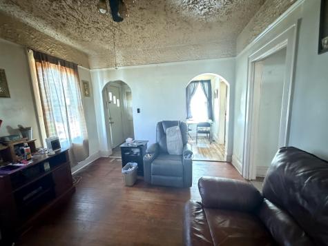 115 Mcgary Avenue Weston WV 26452