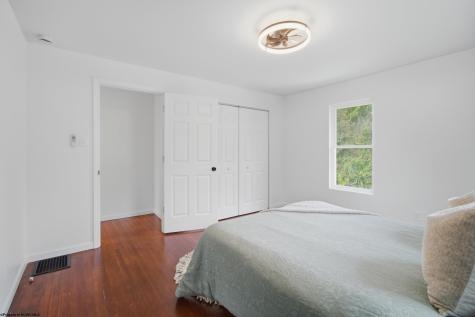 604 Country Club Road Fairmont WV 26554
