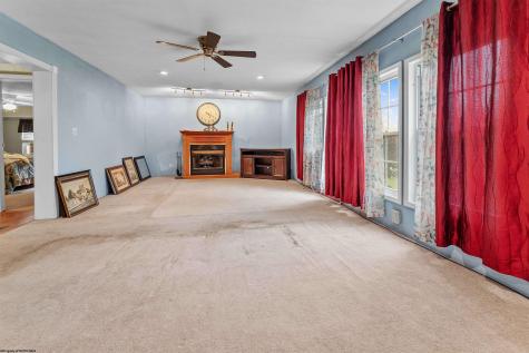 24 Dunn Cemetary Road Morgantown WV 26508