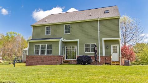 525 Quail Landing Way Morgantown WV 26508