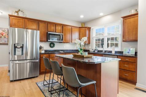 525 Quail Landing Way Morgantown WV 26508
