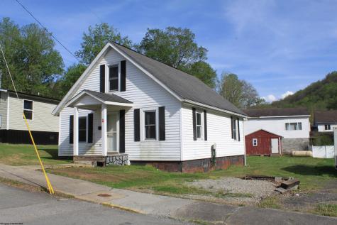 125 W Mccutcheon Street Webster Springs WV 26288