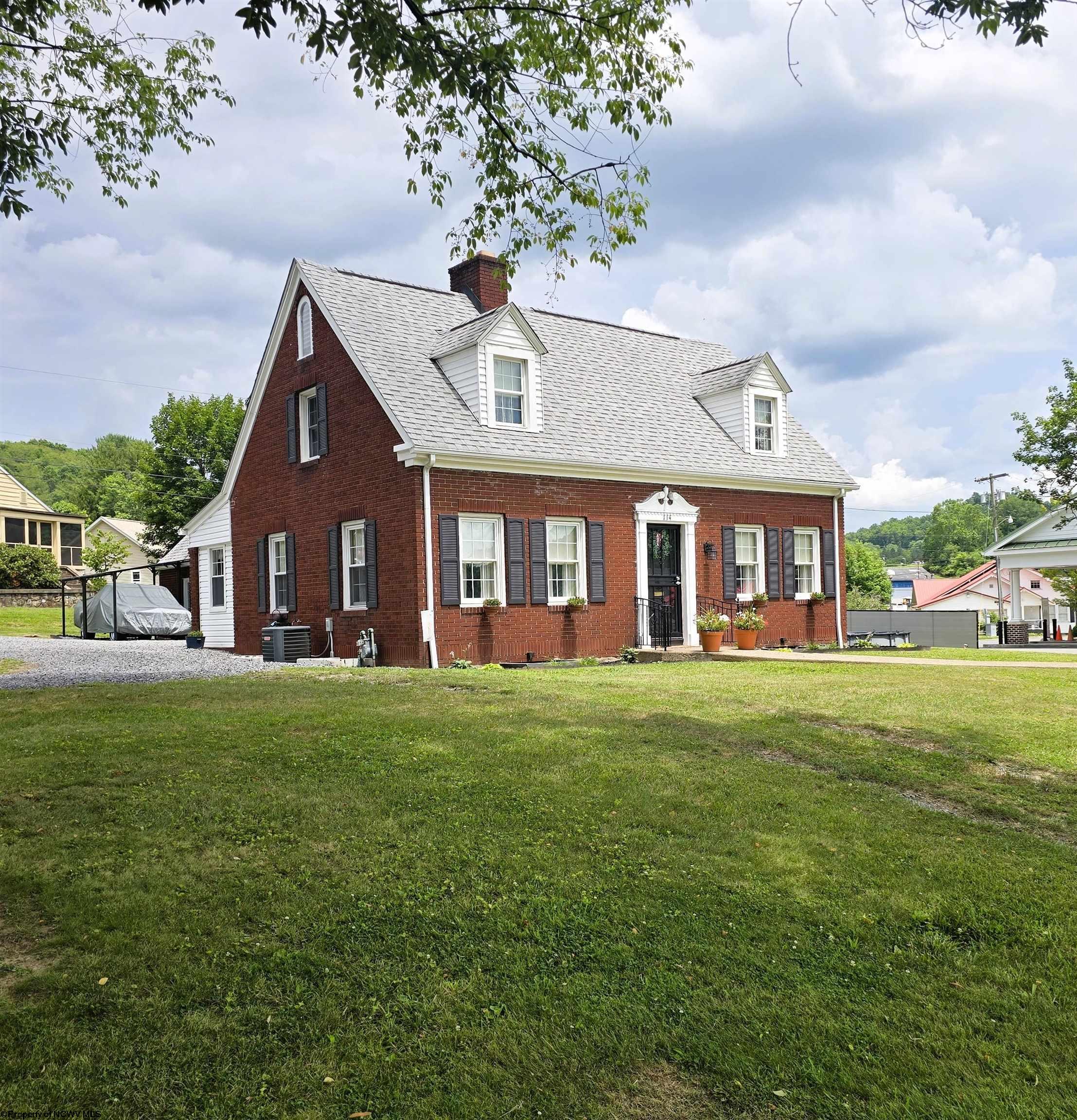 114 N Pike Street Grafton WV 26354