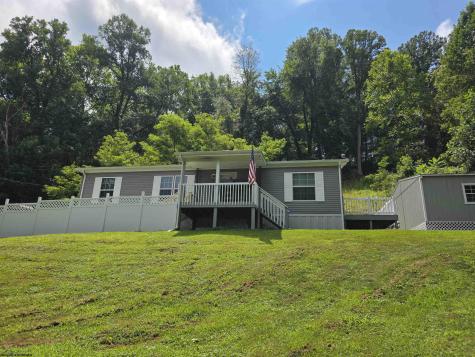 419 Hess School Road Worthington WV 26591