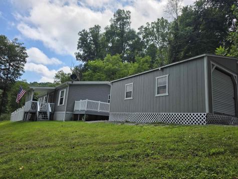 419 Hess School Road Worthington WV 26591