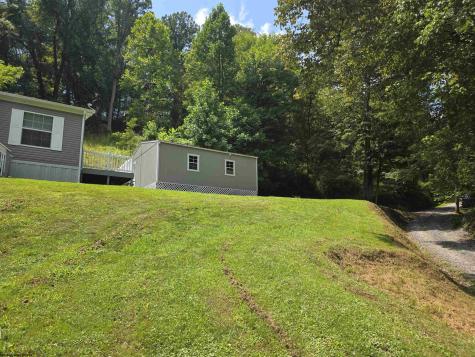 419 Hess School Road Worthington WV 26591