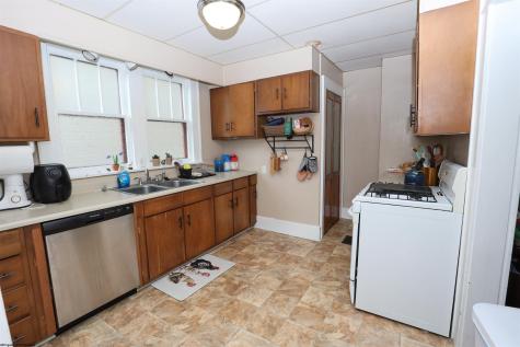 263 Overdale Street Morgantown WV 26501