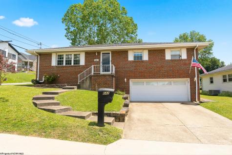 642 Pennsylvania Avenue Bridgeport WV 26330