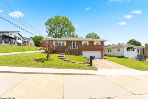 642 Pennsylvania Avenue Bridgeport WV 26330