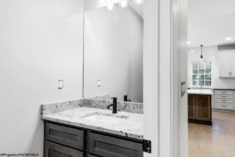 213 Greenview Drive Morgantown WV 26508