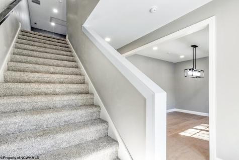 213 Greenview Drive Morgantown WV 26508