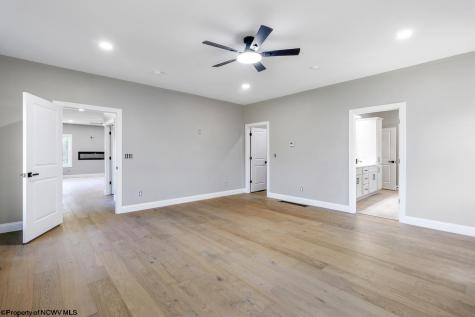 213 Greenview Drive Morgantown WV 26508