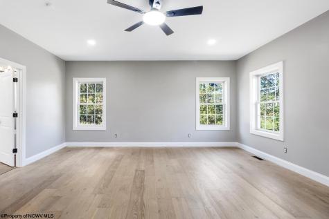 213 Greenview Drive Morgantown WV 26508