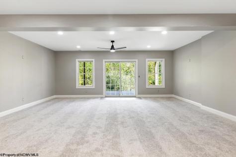 213 Greenview Drive Morgantown WV 26508