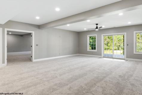 213 Greenview Drive Morgantown WV 26508