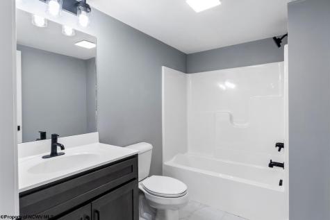 213 Greenview Drive Morgantown WV 26508