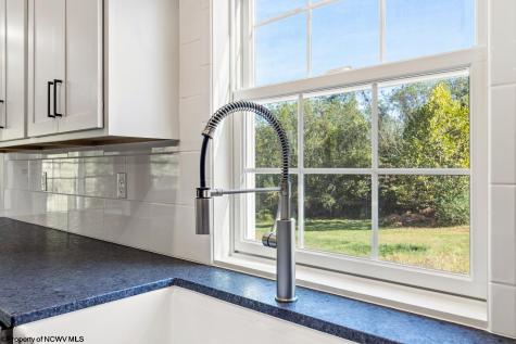 213 Greenview Drive Morgantown WV 26508