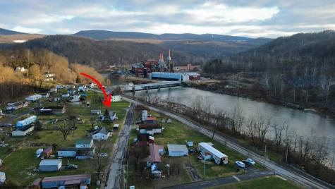 46 Wall Street Albright WV 26519