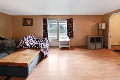 46 Wall Street Albright WV 26519