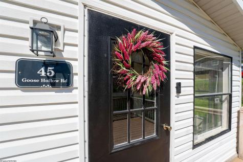 45 Goose Hollow Road Morgantown WV 26508