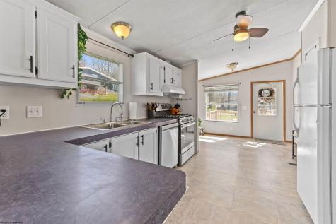 45 Goose Hollow Road Morgantown WV 26508