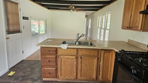 348 Brown Avenue Belington WV 26250-9203