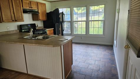 348 Brown Avenue Belington WV 26250-9203