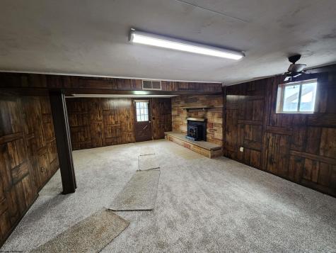 66 Whaley Lane Clarksburg WV 26301