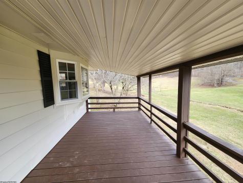 66 Whaley Lane Clarksburg WV 26301