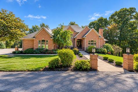 24 Woodcliff Drive Fairmont WV 26554