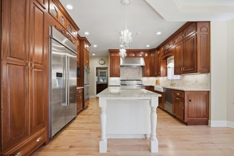 24 Woodcliff Drive Fairmont WV 26554