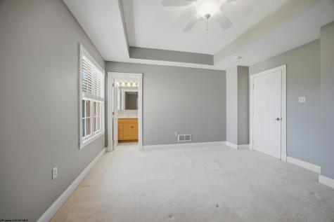 24 Woodcliff Drive Fairmont WV 26554